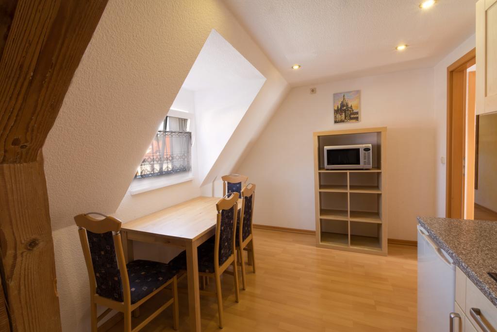 Ferienwohnung Loeffler เดรสเดน ภายนอก รูปภาพ